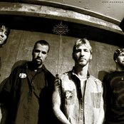 Godsmack - List pictures