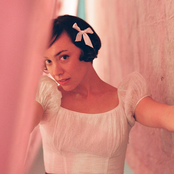 Inara George - List pictures