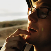 Dan Smith - List pictures