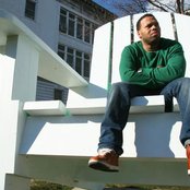 Eric Roberson - List pictures