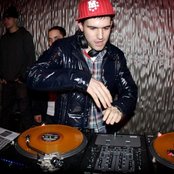 A-trak - List pictures