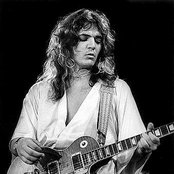 Tommy Bolin - List pictures