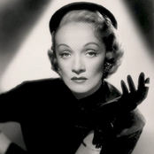 Marlene Dietrich - List pictures