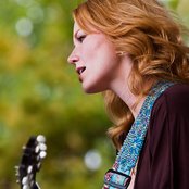 Allison Moorer - List pictures