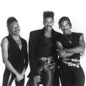 Cameo - List pictures