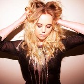 Kyla La Grange - List pictures