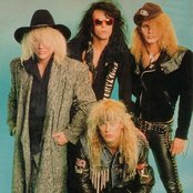 Poison - List pictures