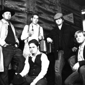 Attack Flamingo - List pictures