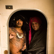 The King Khan & Bbq Show - List pictures