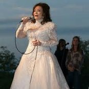 Loretta Lynn - List pictures
