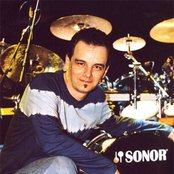 Gavin Harrison - List pictures