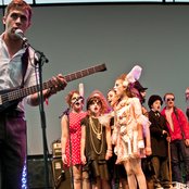 Dead Man's Bones - List pictures