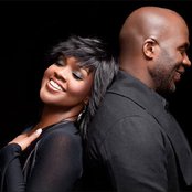 Bebe & Cece Winans - List pictures