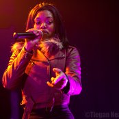 Lady Leshurr - List pictures