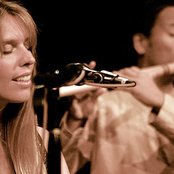 Deva Premal - List pictures