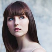 Lili Kendall - List pictures