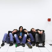 Daze - List pictures