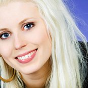 Amanda Jenssen - List pictures