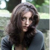 Julienne Taylor - List pictures