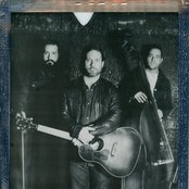 Chuck Ragan - List pictures