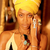 Erykah Badu - List pictures