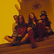 Four Non Blondes - List pictures