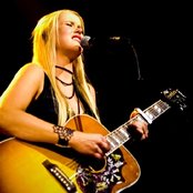 Tina Dickow - List pictures