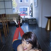 Divine Brown - List pictures