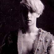 Patrick Wolf - List pictures