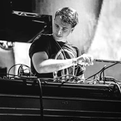 Rl Grime - List pictures