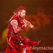 Ashley Macisaac - List pictures