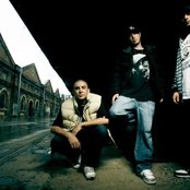 Bliss N Eso - List pictures