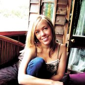 Felicity Urquhart - List pictures