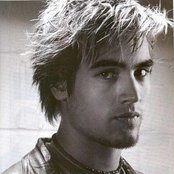 Charlie Simpson - List pictures