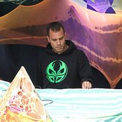 Dust - List pictures