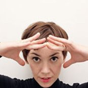 Inara George - List pictures