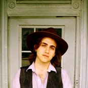 Andrew Combs - List pictures