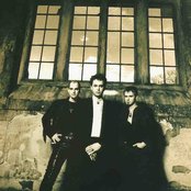 The Escape - List pictures