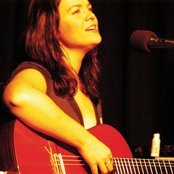 Allison Crowe - List pictures