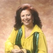 Beth Carvalho - List pictures