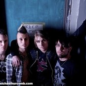 My Darkest Days - List pictures