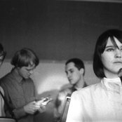 Broadcast - List pictures