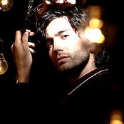 Benny Ibarra - List pictures