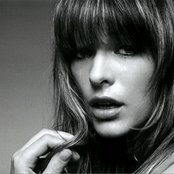 Milla Jovovich - List pictures