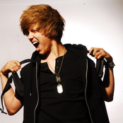 Ian Thomas - List pictures