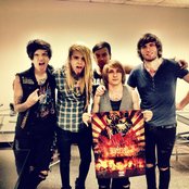 Make Me Famous - List pictures