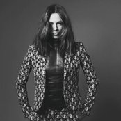 Nina Kraviz - List pictures