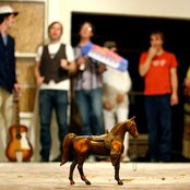 Zookeeper - List pictures