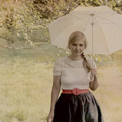 Sally Shapiro - List pictures