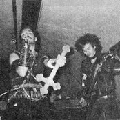 Poison - List pictures